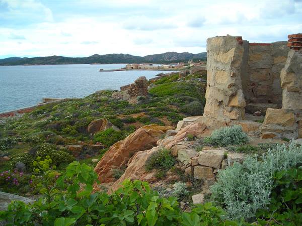 Caprera, Punta Rossa