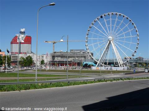 RUOTA PANORAMICA E IL PALAZZO-ROSSETTO!