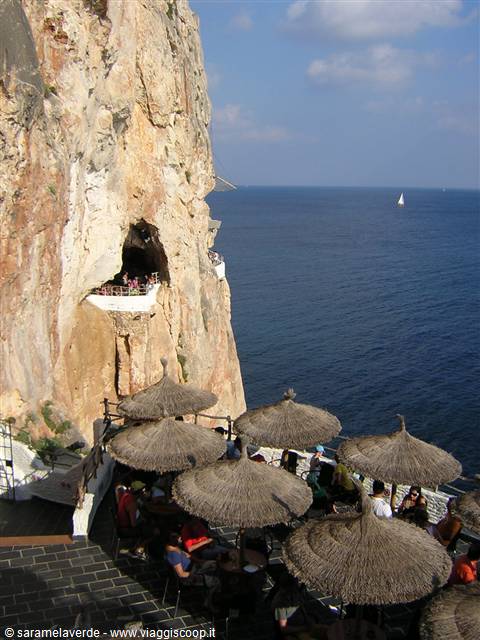LA COVA D'EN XOROI... la discoteca