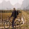 In bici CINA 