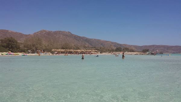 Acque turchesi di Elafonissi: pomeriggio dolce tra sole e mare