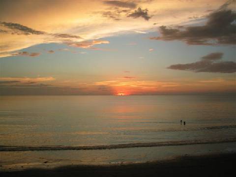 tramonto bauang