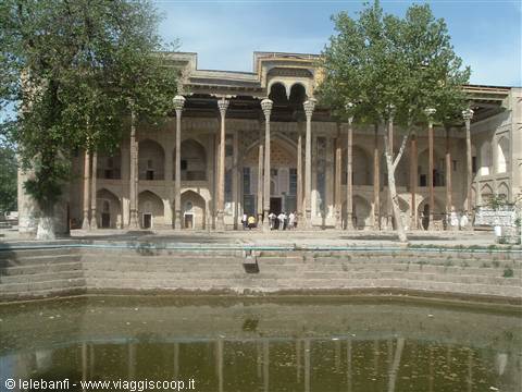 Bukhara, Moschea di Bobo Hauz