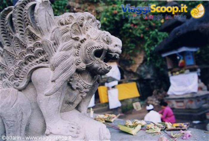 Goa Lawah
