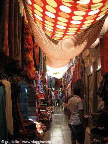 GRANADA MERCATO ARABO