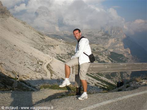 SULLO SFONDO SENTIERI OLTRE I 2.000 s.l.m