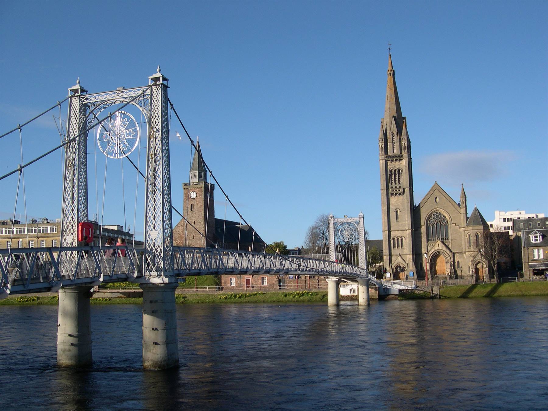 IL PRIMO GIORNO, ARRIVO AD INVERNESS SOTTO UN SOLE ECCEZIONALE !