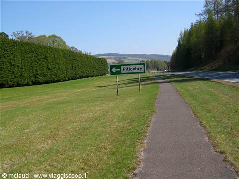 TUTTE LE STRADE PORTANO A PITLOCHRY . . .