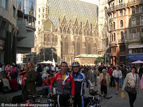 ARRIVO NELLA CAPITALE AUSTRIACA . . . VIENNA !