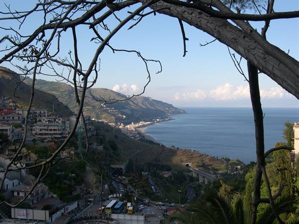 VISTA DAL TEATRO GRECO DI TAORMINA