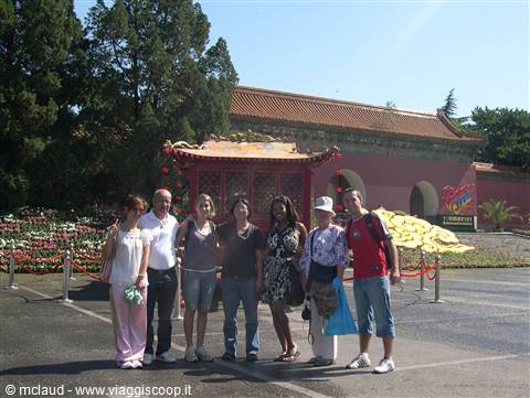 ALLE TOMBE MING CON GRUPPO E GUIDA IN INGELSE