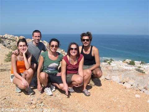 FOTO DI GRUPPO SULLE ALTURE DELL' OMAN