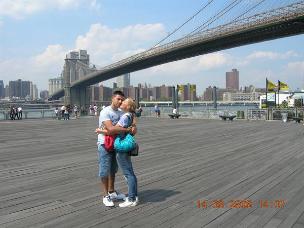 SOTTO IL PONTE DI BROOKLIN