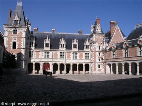 Blois