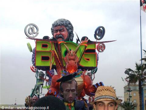 CARNEVALE 2008 A VIAREGGIO