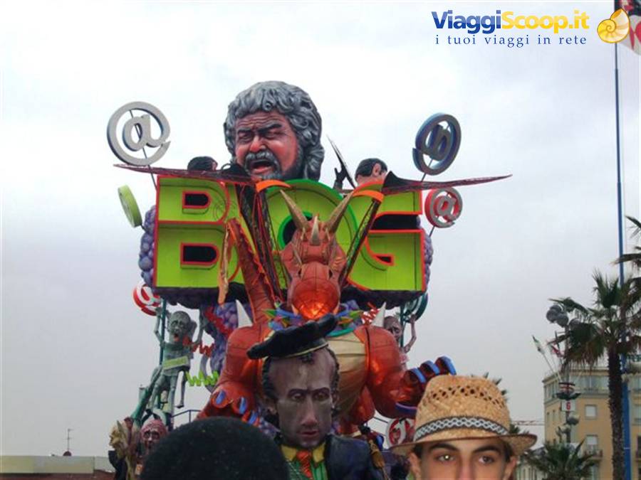 CARNEVALE 2008 A VIAREGGIO