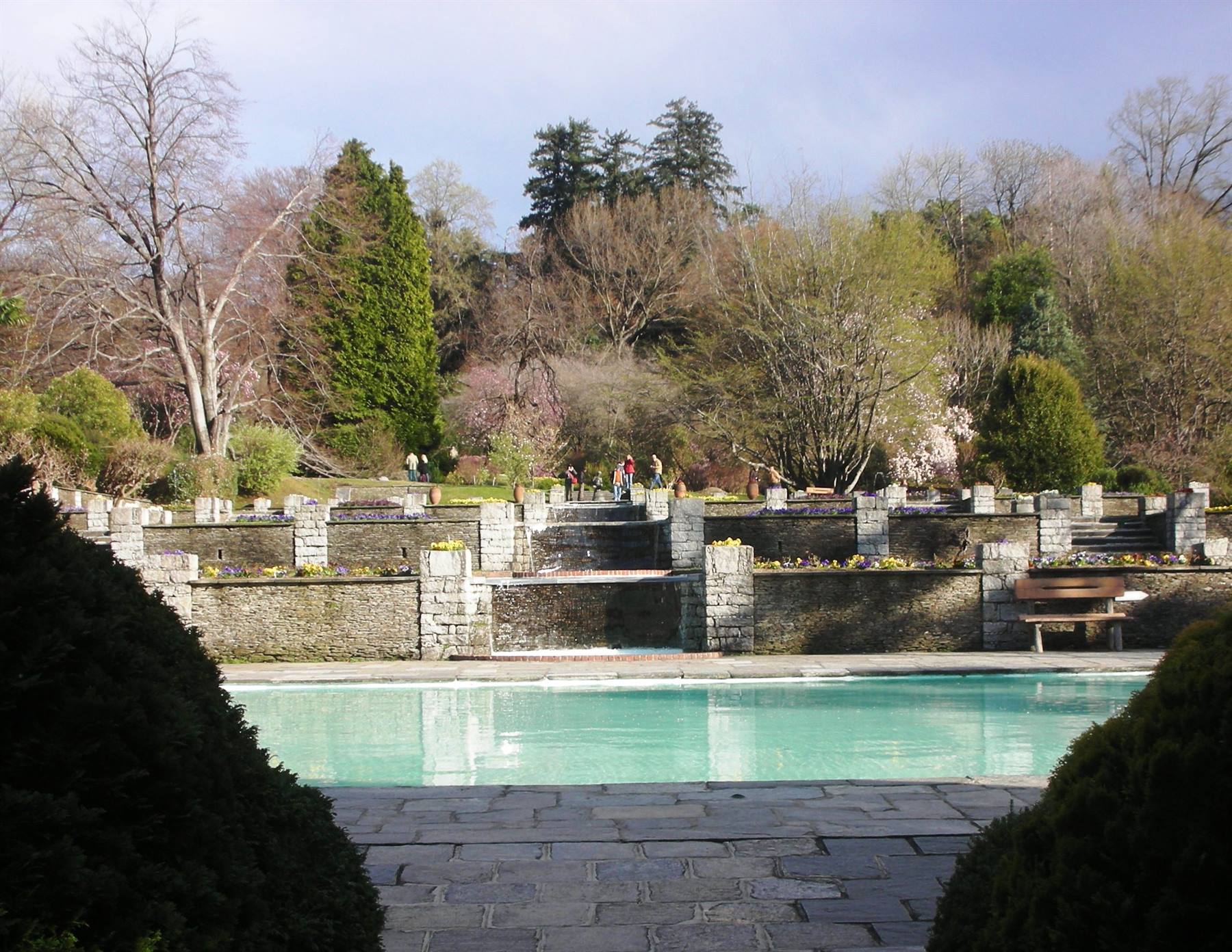 terrazzamenti con piscina