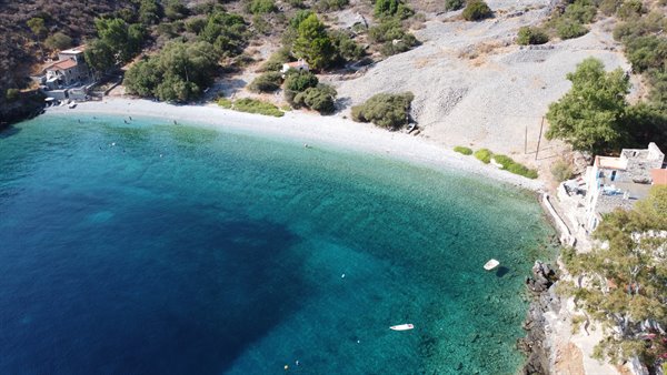 La nostra caletta segreta: acqua turchese e silenzi indimenticabili.