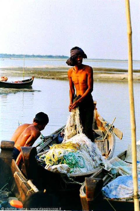 Bagan: pescatori