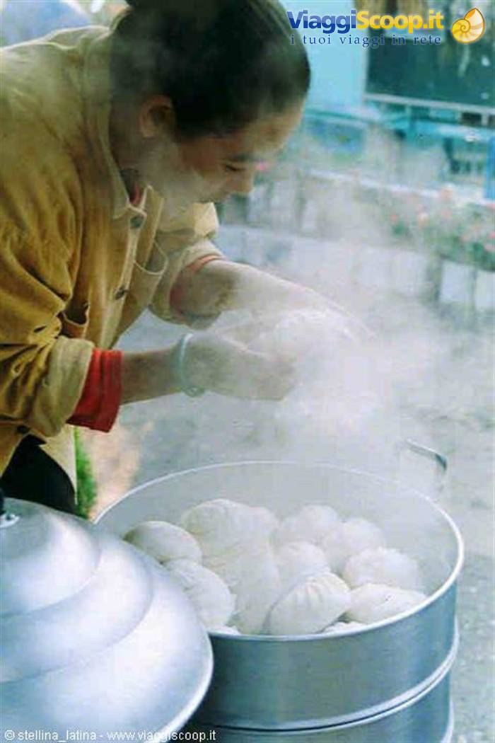 Kengtong: ravioli al vapore al mercato