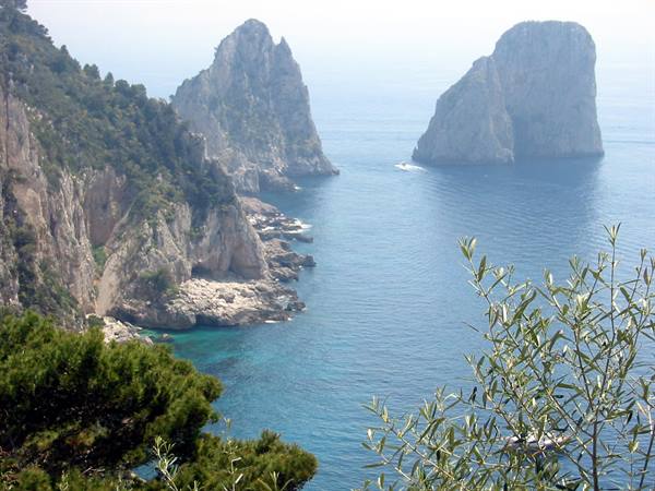 Faraglioni
