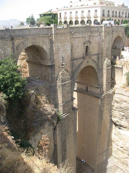 L'antico ponte settecentesco