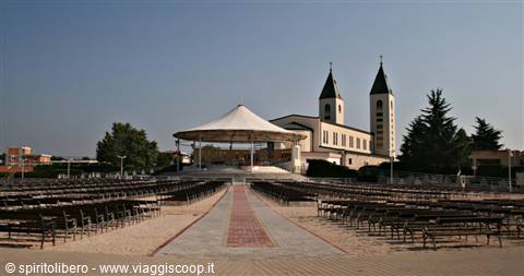Retro della Chiesa di San Giacomo a Medjugorie