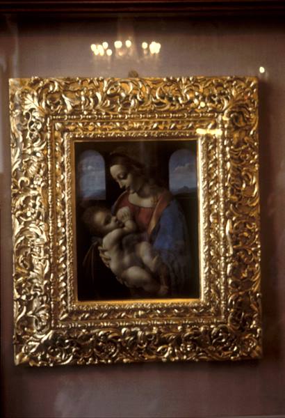 SAN PIETROBURGO - Museo: la Madonna col Bambino di Leonardo