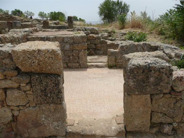 MORGANTINA - casa del saluto