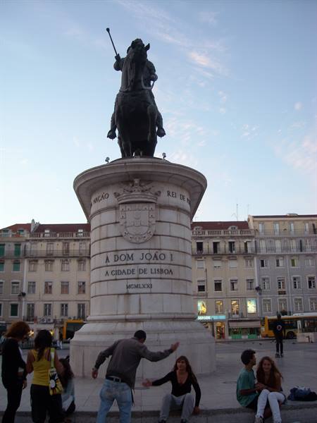 statua equestre di Dom Joào Das Regres-Lisbona