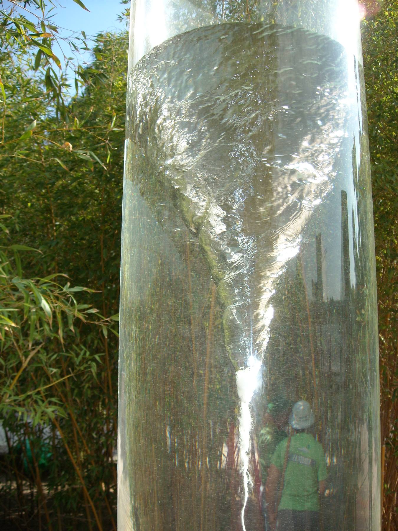 vortice d'acqua-Jardins da Agua-Lisbona