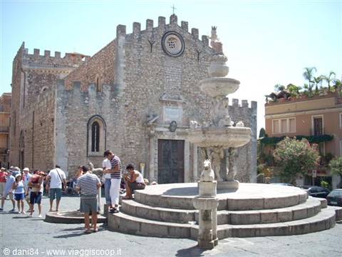 Taormina duomo