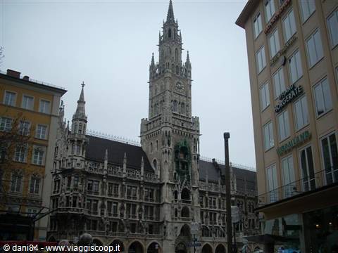 marienplatz cattedrale