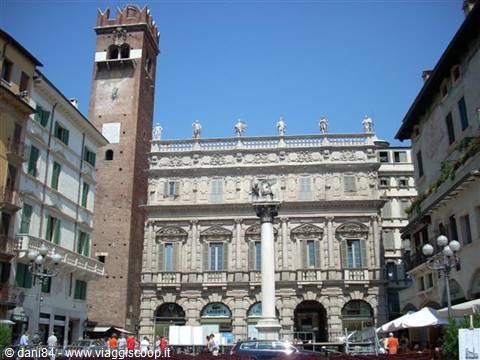 piazza delle erbe