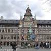 antwerpen grote markt town hall BELGIO 