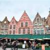 Brugge market square BELGIO 