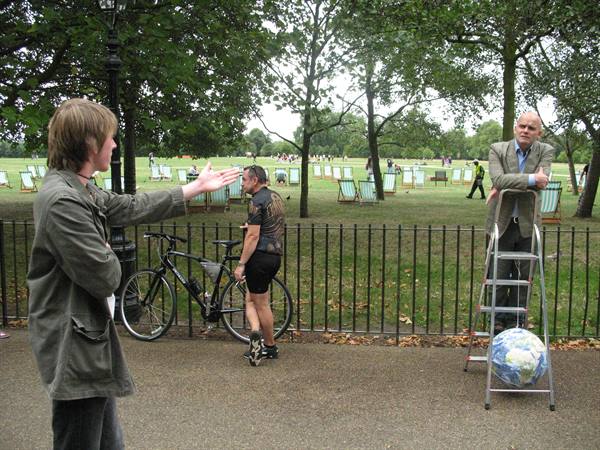 Interessante dibattito allo Speaker's corner
