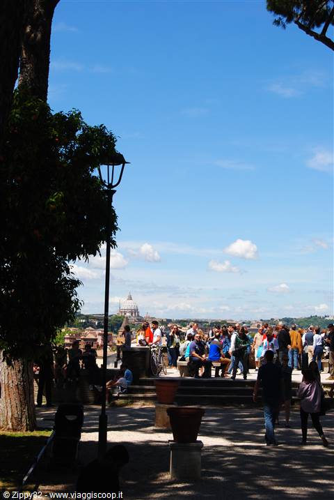 La veduta del giardino degli aranci