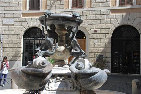 La fontana delle tartarughe