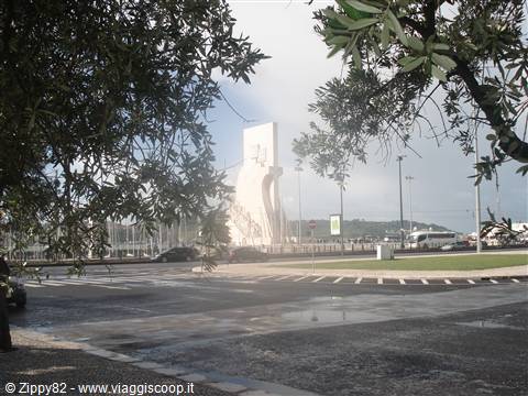 La torre do Escubrimiento