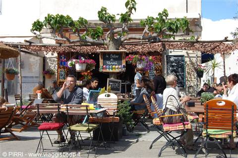 BEL LOCALINO IN CAMARGUE