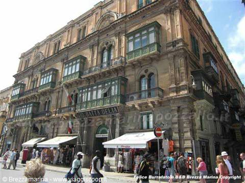 Malta - La Valletta via principale