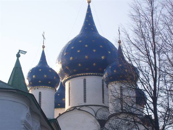 Suzdal, cupole a bulbo