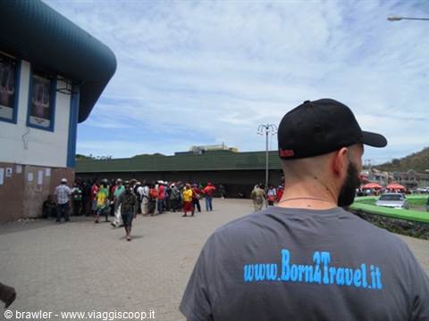 www.born2travel.it 