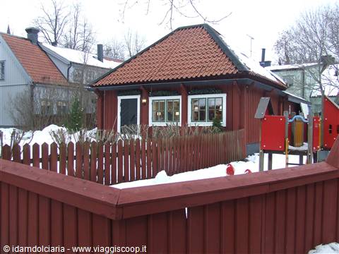 SIGTUNA - Casetta tipica svedese