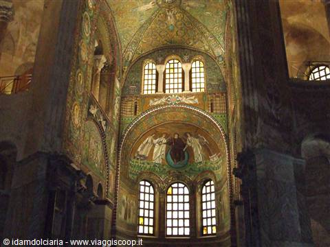 RAVENNA - San Vitale : interno