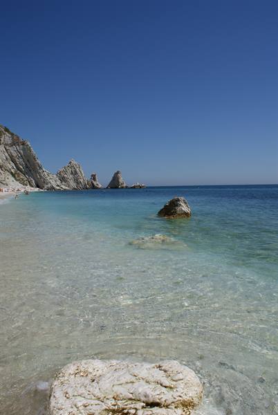 spiaggia delle due sorelle