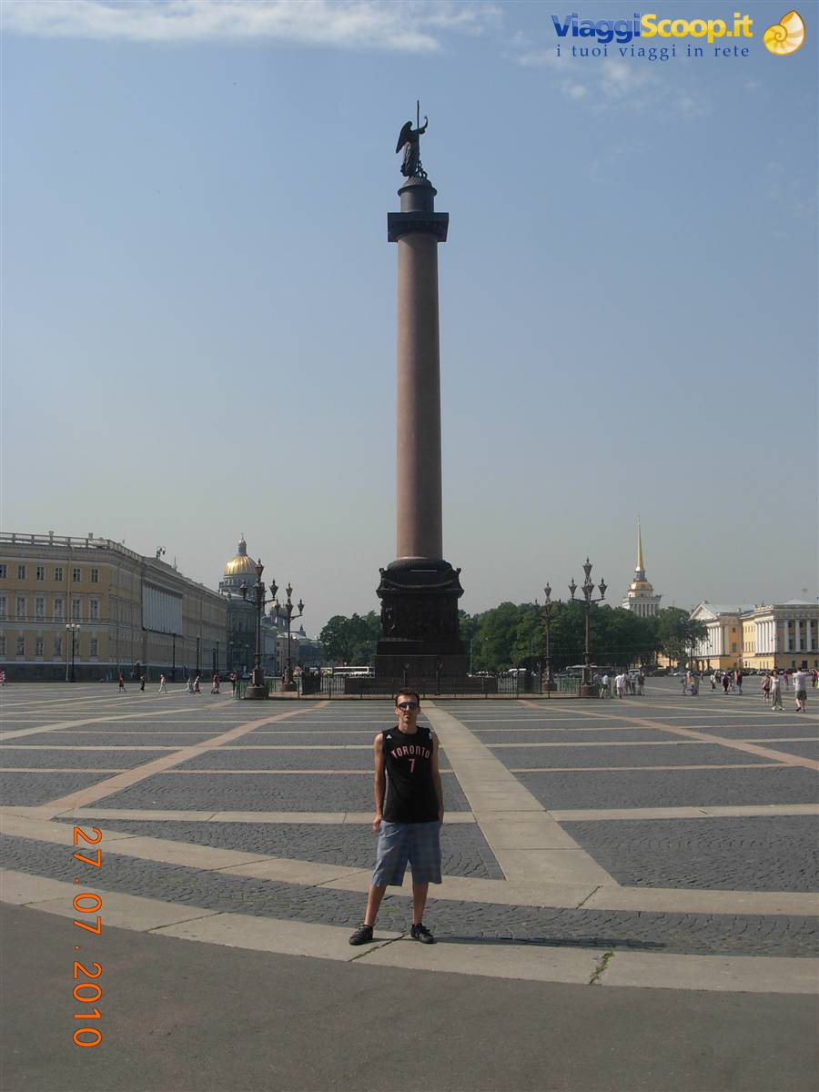 San Pietroburgo - piazza del Palazzo, colonna di Alessandro I