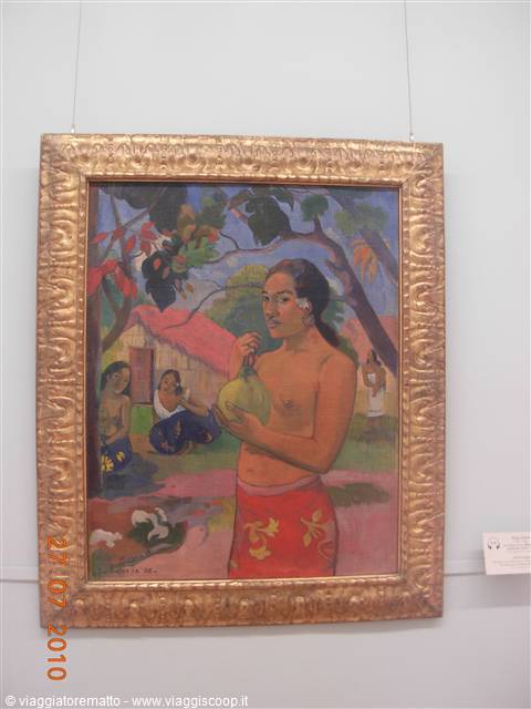 San Pietroburgo - museo Hermitage, Paul Gaughin "Donna che tiene un frutto"
