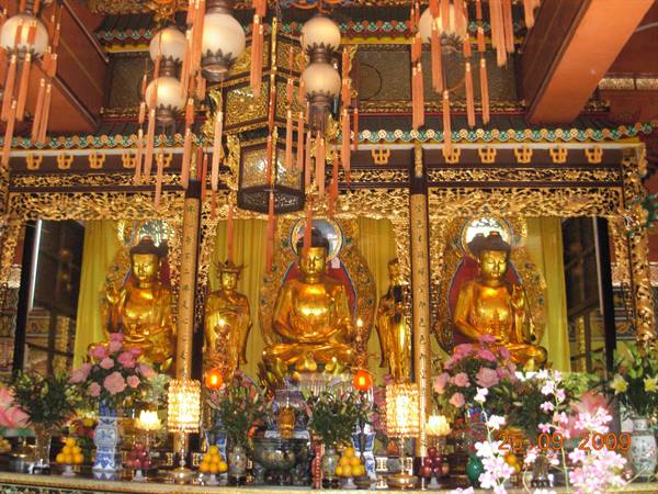 Hong Kong - Po Lin monastery